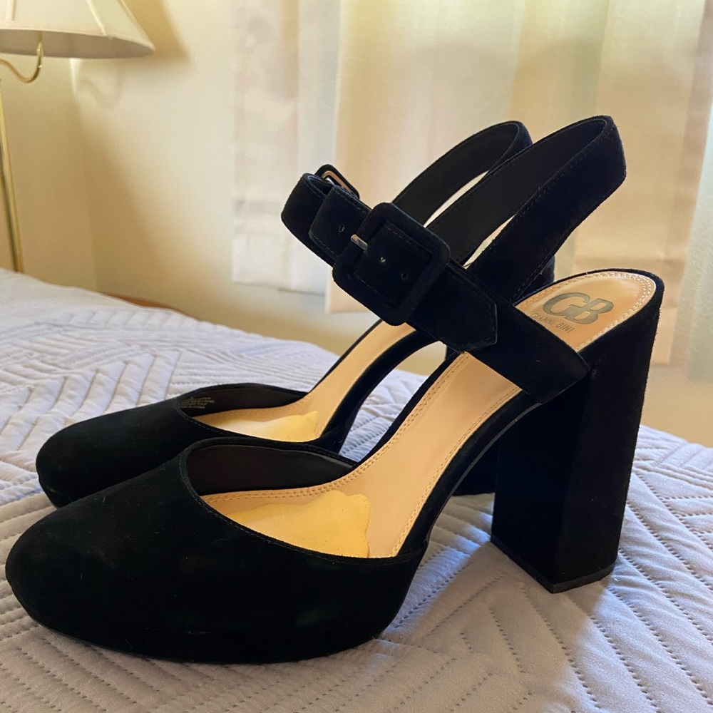 Gianni Bini 5 inch heels